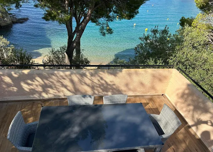 Exceptional Appartment Right On The Beach